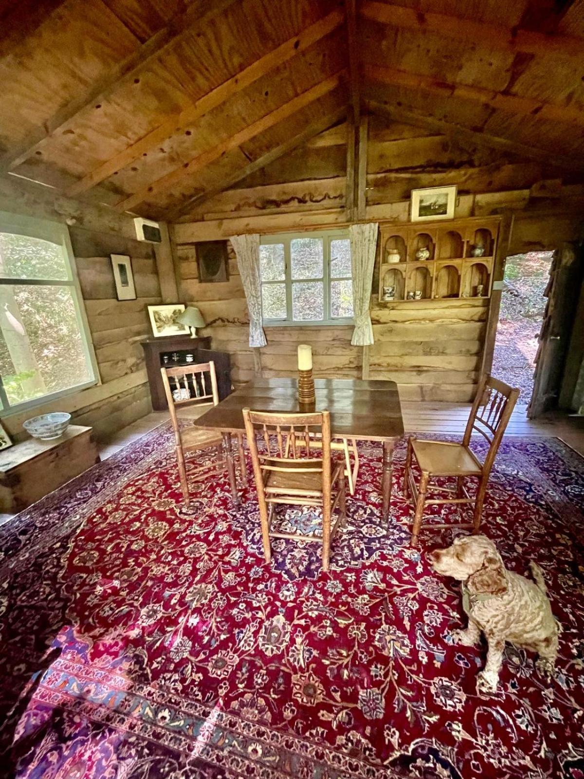 טנבורי Ebony Cottage מראה חיצוני תמונה